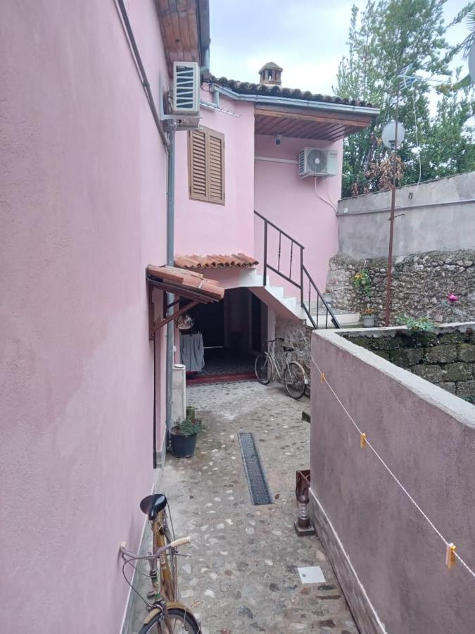 Rooms For Rent Шкодер Экстерьер фото