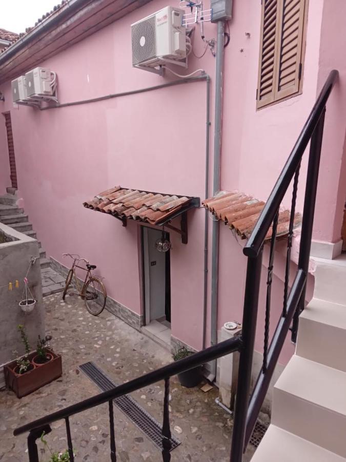 Rooms For Rent Шкодер Экстерьер фото