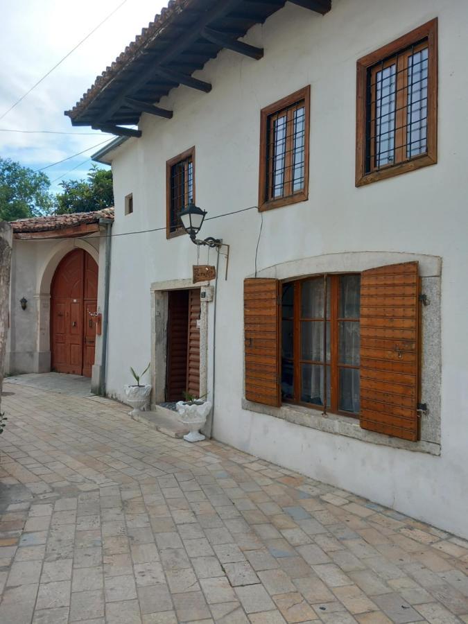 Rooms For Rent Шкодер Экстерьер фото