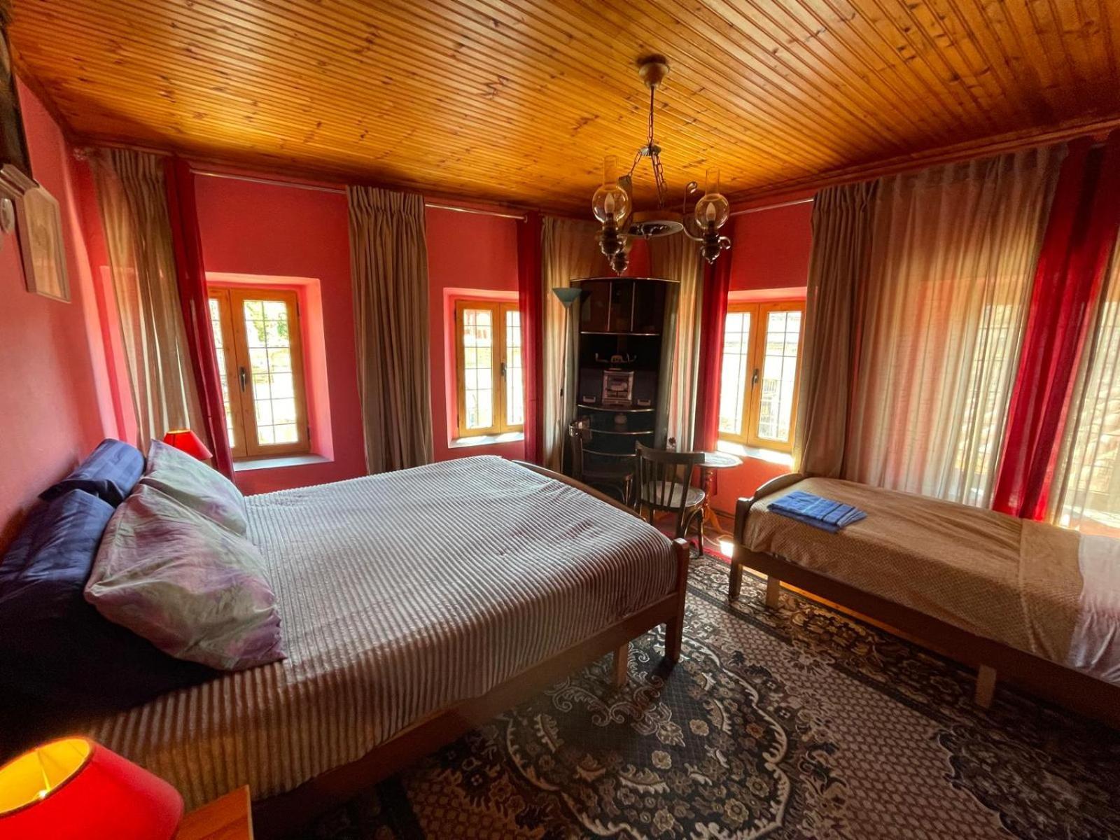 Rooms For Rent Шкодер Экстерьер фото